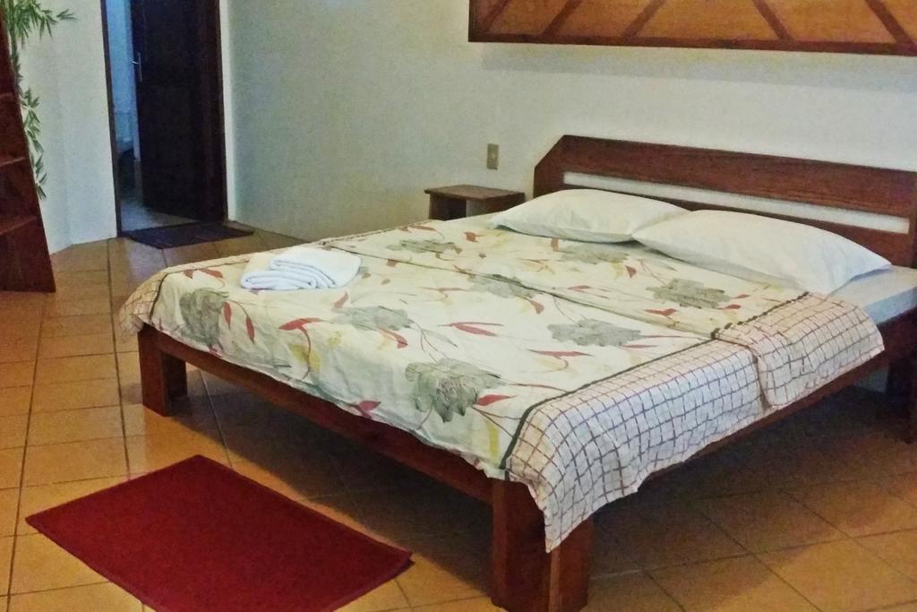 Bamboo Bungalows Resthouse Balabag  Pokoj fotografie