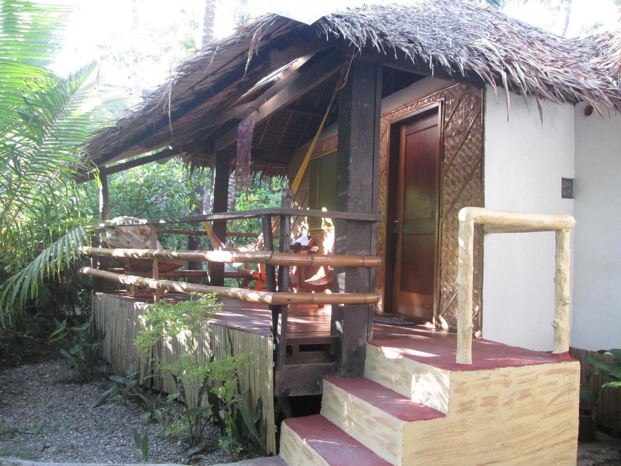 Bamboo Bungalows Resthouse Balabag  Exteriér fotografie
